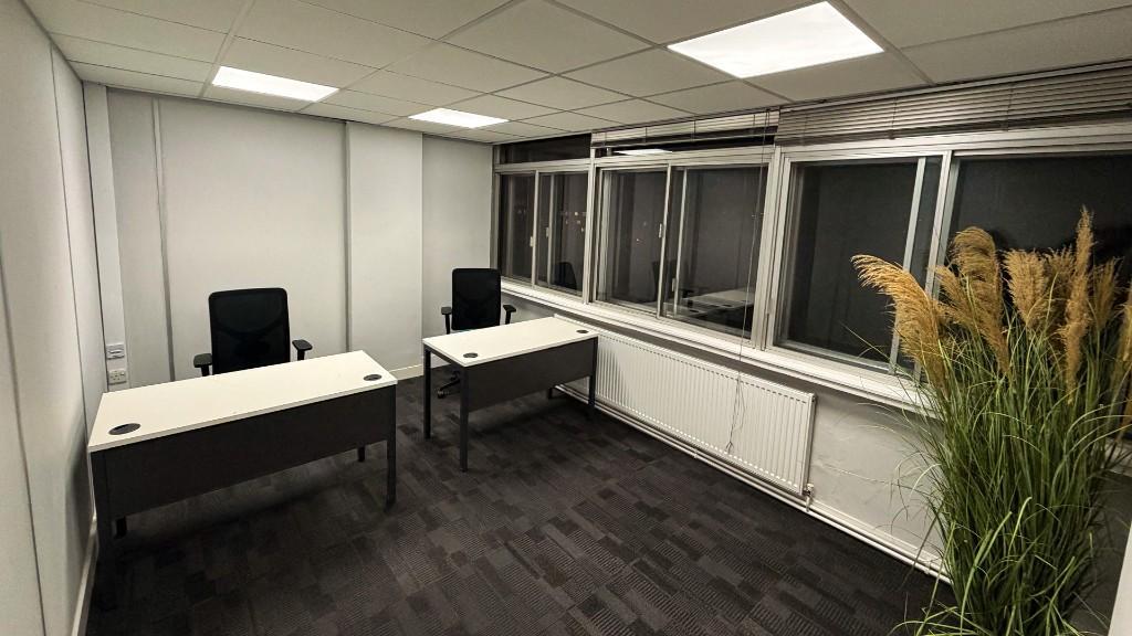 Fully Serviced Offices for Rent, Hounslow in Hounslow - Image 3