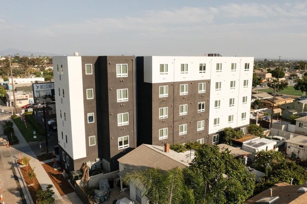 Apartment For Rent in United States - Image 6