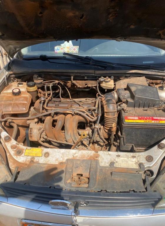 FORD FOCUS BERLINE au Cameroun - Photo 4