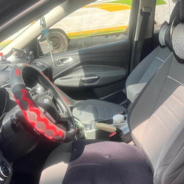 Ford Escape en vente à Abidjan - Photo 3