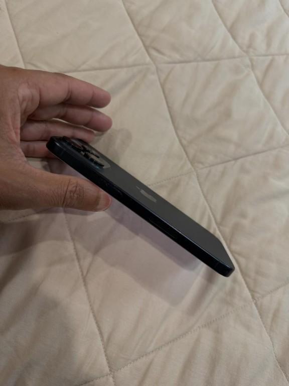 Apple iPhone 15 Pro Max 256 GB Azul 86 Excelente estado en Alcobendas - Imagen 5