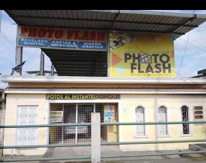 LOCAL COMERCIAL 220 m² – FRENTE AL C.C. LA CUADRA | QUEVEDO en Quevedo - Imagen 3