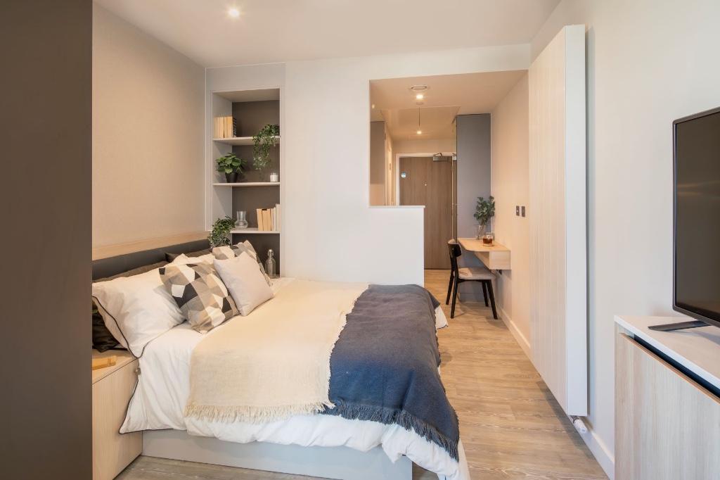 Studio Apartment for Rent - £800 per month (All Bills Included) in London - Image 1