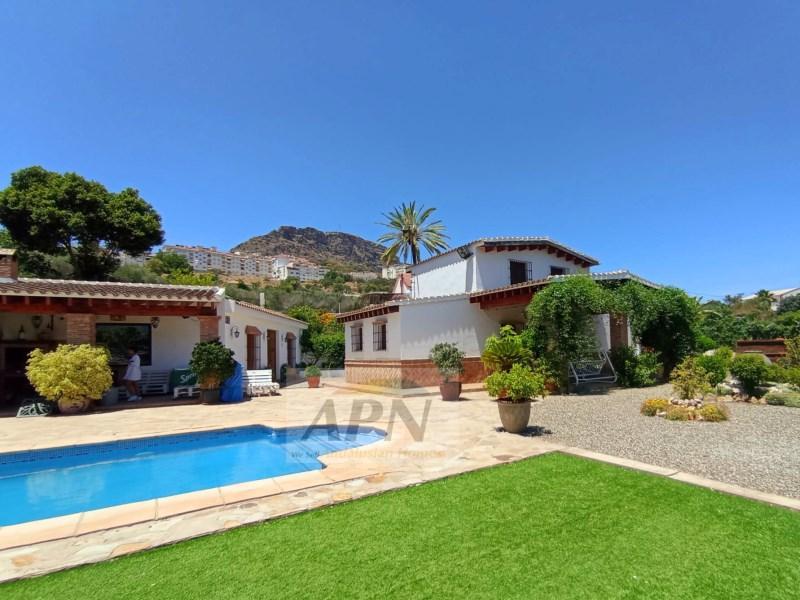Beautiful Rustic Finca in Alora en Cártama - Imagen 1