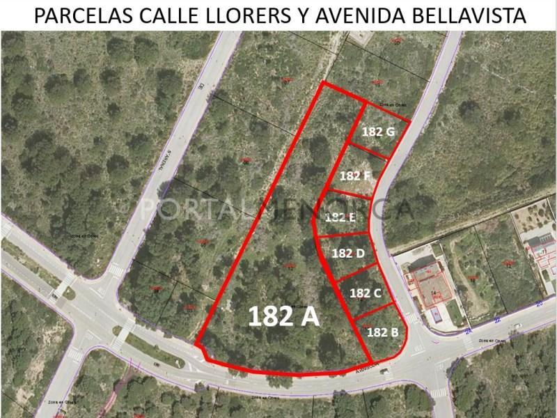 Parcelas edificables en Coves Noves en Mahón - Imagen 1