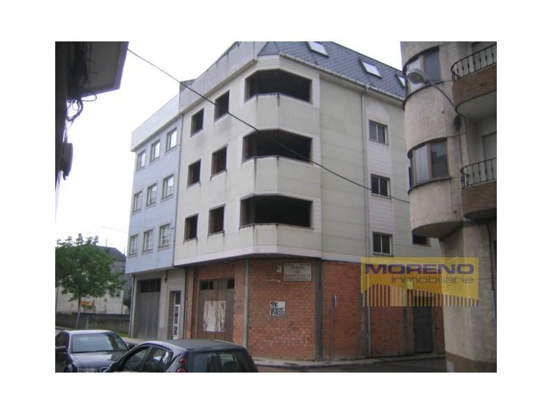 CASA CENTRO CON SOLAR. en Lugo - Imagen 1