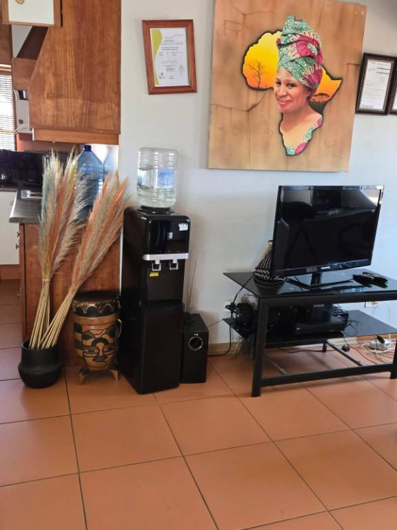 Day Rest and Hourly Guest House Near Me In Roodepoort in South Africa - Image 7