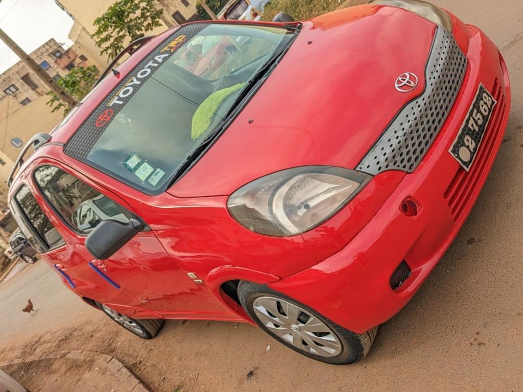TOYOTA YARIS VERSO au Cameroun - Photo 2