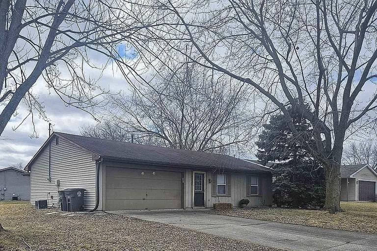 House for Rent in Fort Wayne, Indiana, Ref# 202107281 in Fort Wayne - Image 1