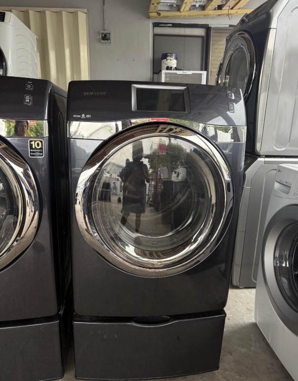 Samsung Front-Load Washer & Dryer Set – Steam, VRT Plus in Phoenix - Image 6
