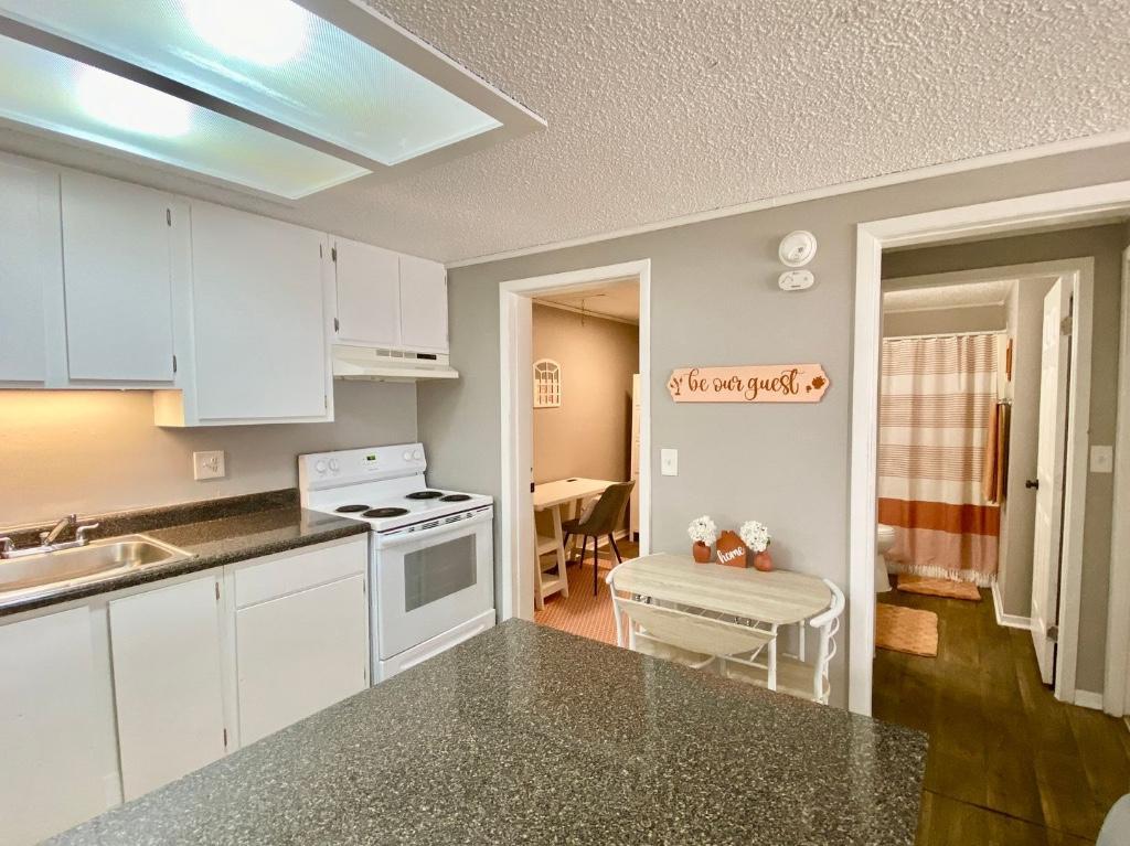 1 Bed 1 Bath Available For Rent in Gainesville - Image 9