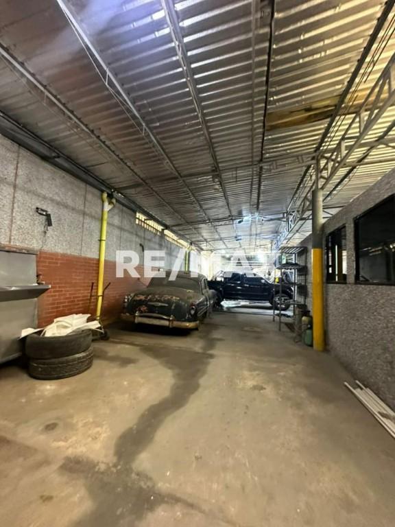 Galpón Sector Veritas, Remax Millenium en Venezuela - Imagen 2