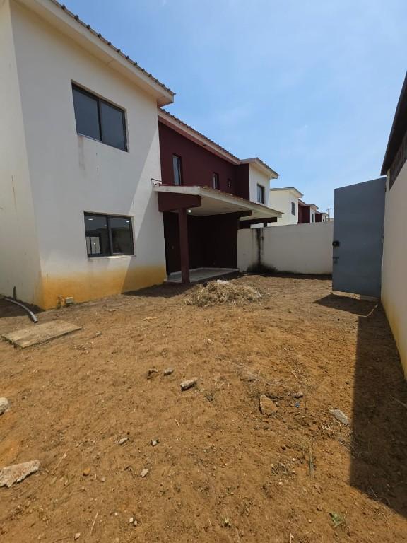 BASSAM LOCATION VILLA 4 PIECES en Côte d’Ivoire - Photo 8
