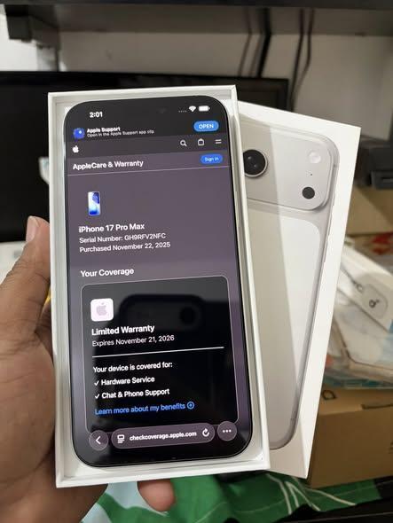 iphone 17 pro max in Queens - Image 1