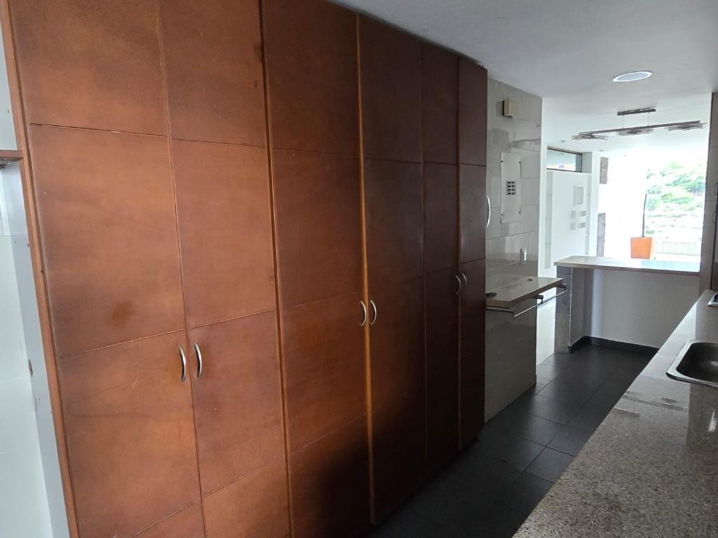 VENTA APARTAMENTO PRADO. EDIFICIO SIERRA ALTA en Bucaramanga - Imagen 8
