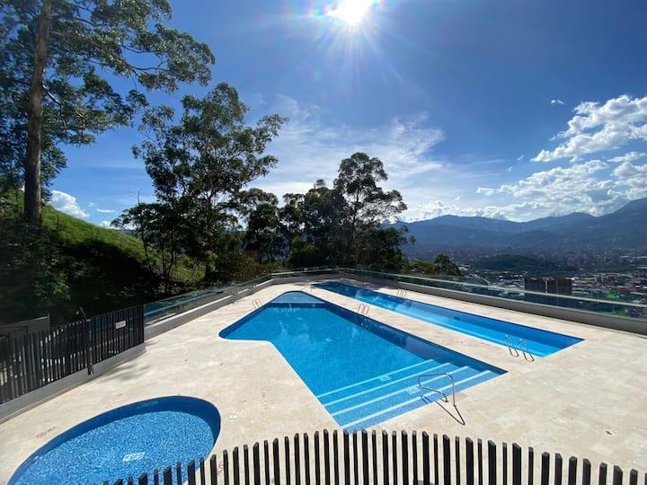VENTA APARTAMENTO MODERNO LAS PALMAS MEDELLÍN VISTA PANORÁMICA en Medellín - Imagen 2