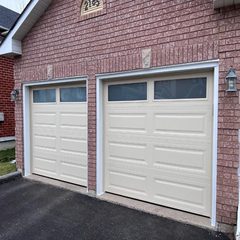 Professional Garage Door Maintenance, Repair & Replacement in Markham - Image 3
