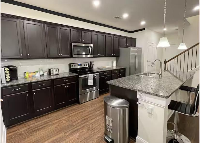 Roommate needed in Atlanta - Image 8