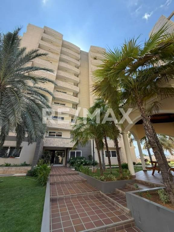 Apartamento Lago Country, Remax Millenium. en Tovar - Imagen 1