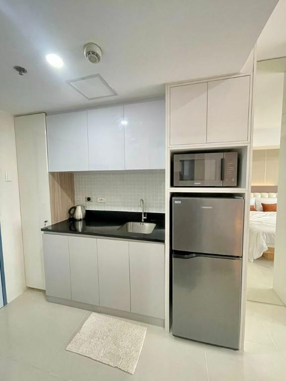 Fully Furnished Studio for Rent JTower Residences in Consolacion - Image 7