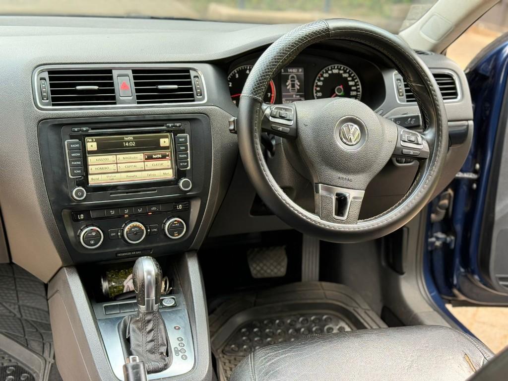 VOLKSWAGEN JETTA 1400cc TSI 2013 in Nairobi - Image 2