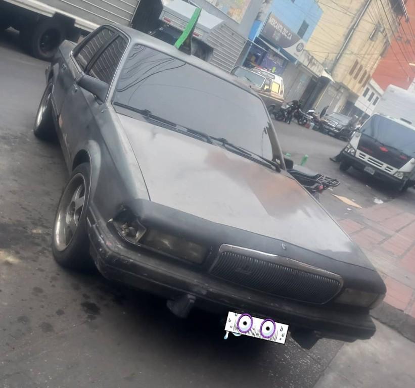 CENTURY 89 automatico en Palo Negro - Imagen 4