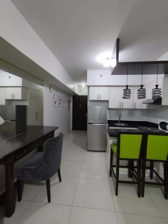 Furnished Unit at Lerato Tower, Bel-Air Makati,RCBC in Pansol - Image 1