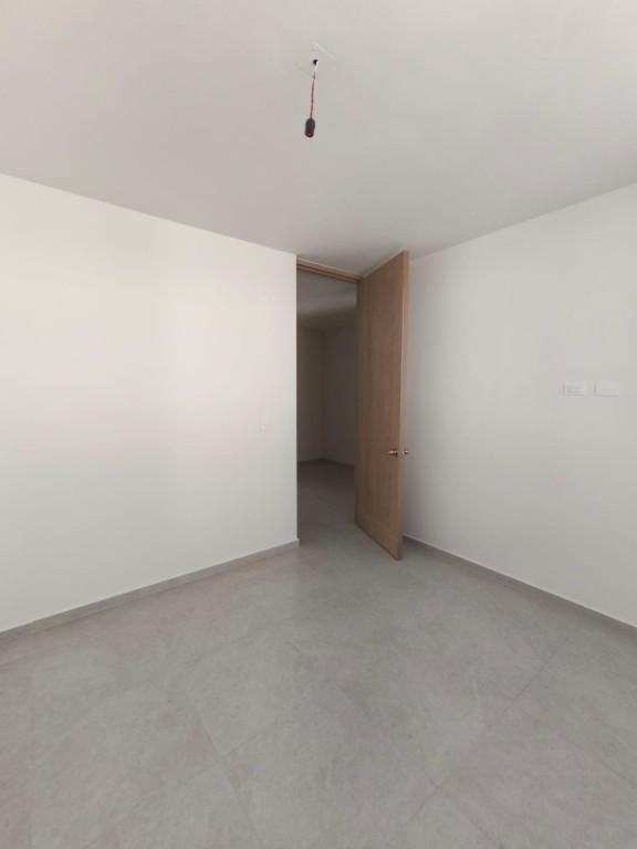 CASA AMPLIA Y NUEVA EN RENTA – RESIDENCIAL LOS ZARZALES en Jesús María - Imagen 2