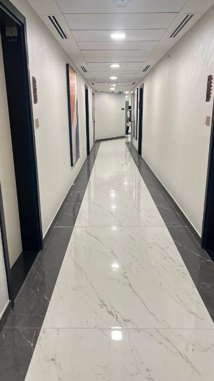 One Bedroom Apartment For Rent in Dubai - Image 3