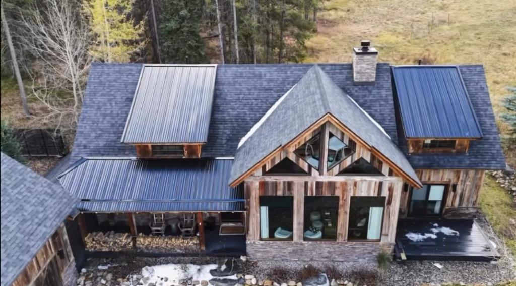 Jolly Giant Roofing in Bozeman - Image 7