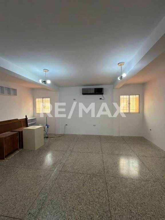 Quinta Ciudad Ojeda, Av 41, Remax Milenium en Ciudad Ojeda - Imagen 5