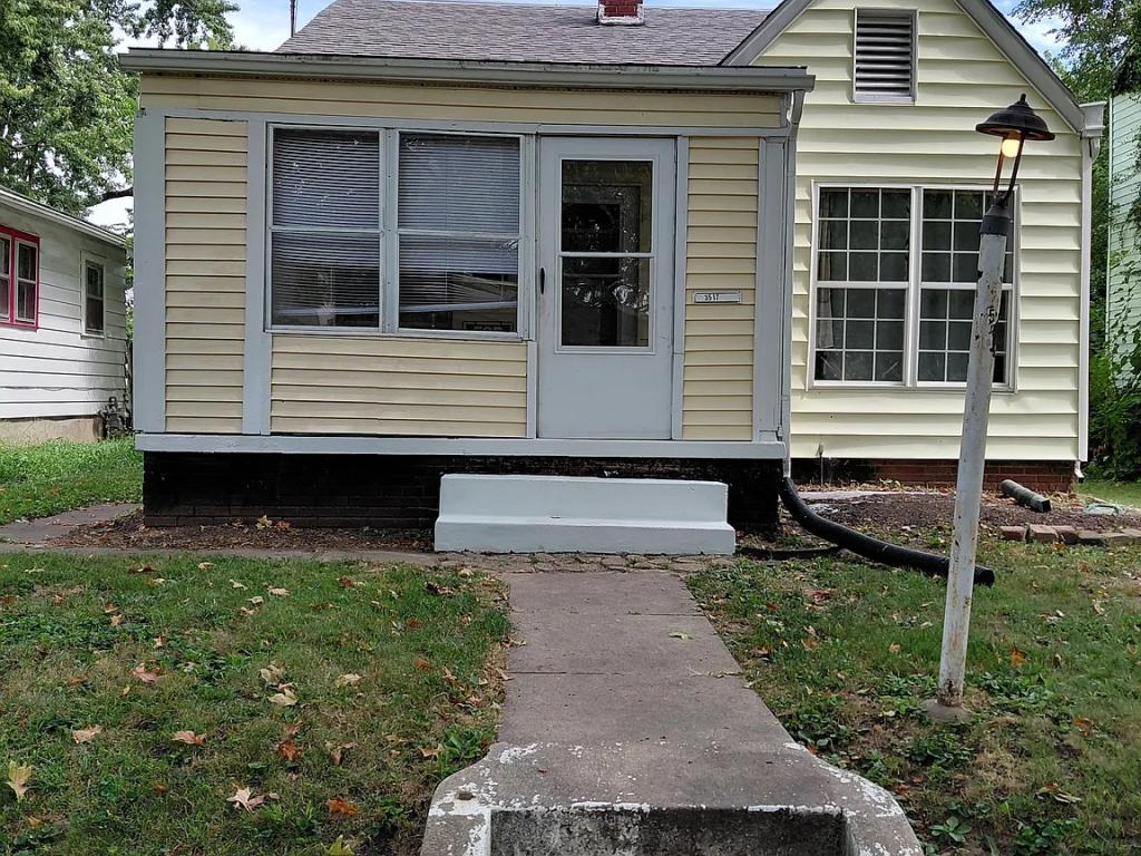 House for Rent in Fort Wayne, Indiana, Ref# 202107553 in Fort Wayne - Image 1
