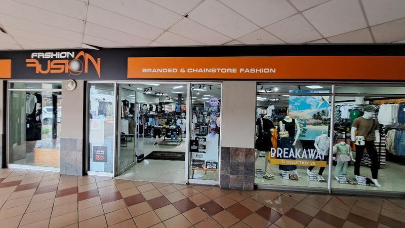 Retail 1132-ref-7210 for Rent in Richards Bay Central, … in Richards Bay - Image 1