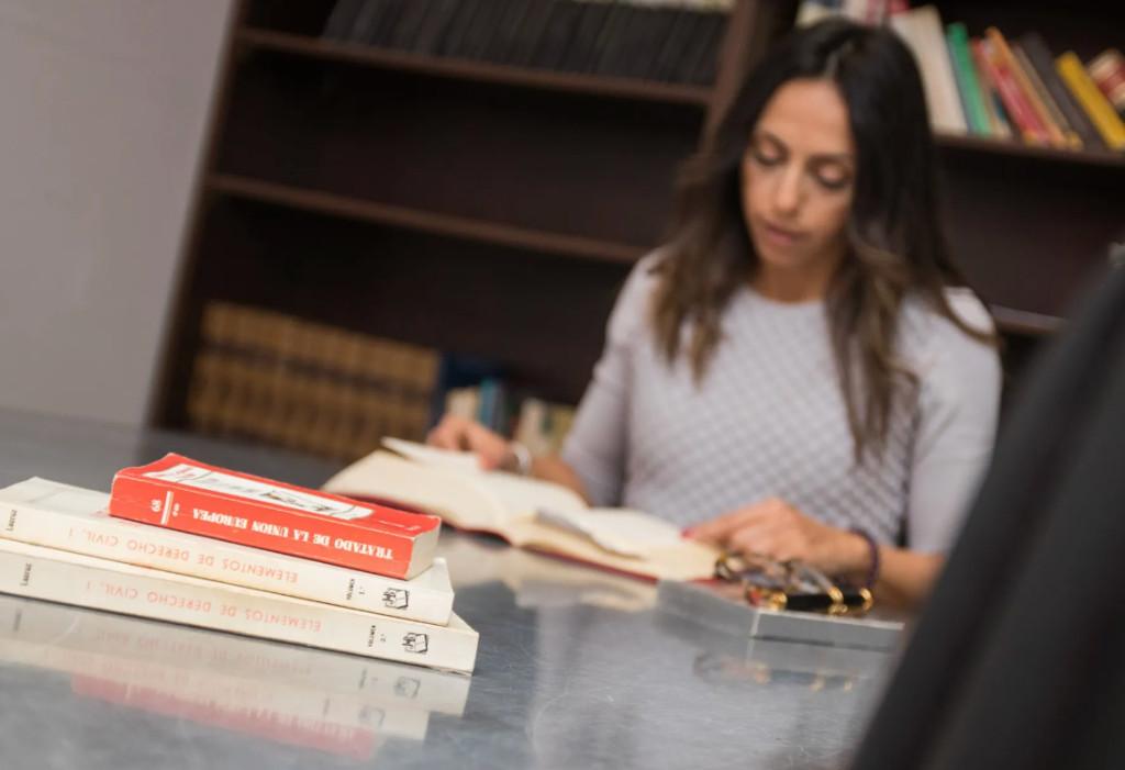 Legal Expertise en Alhaurín de la Torre - Imagen 1
