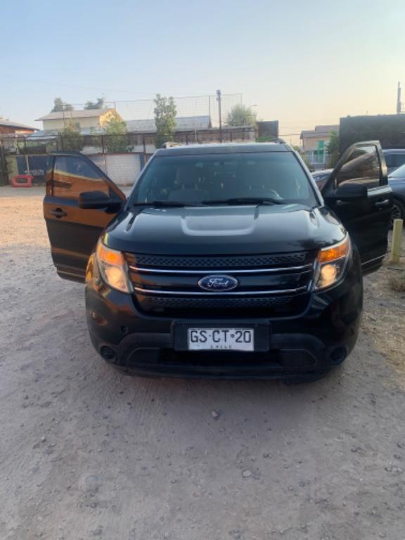 Vendo Ford explore en Renca - Imagen 2