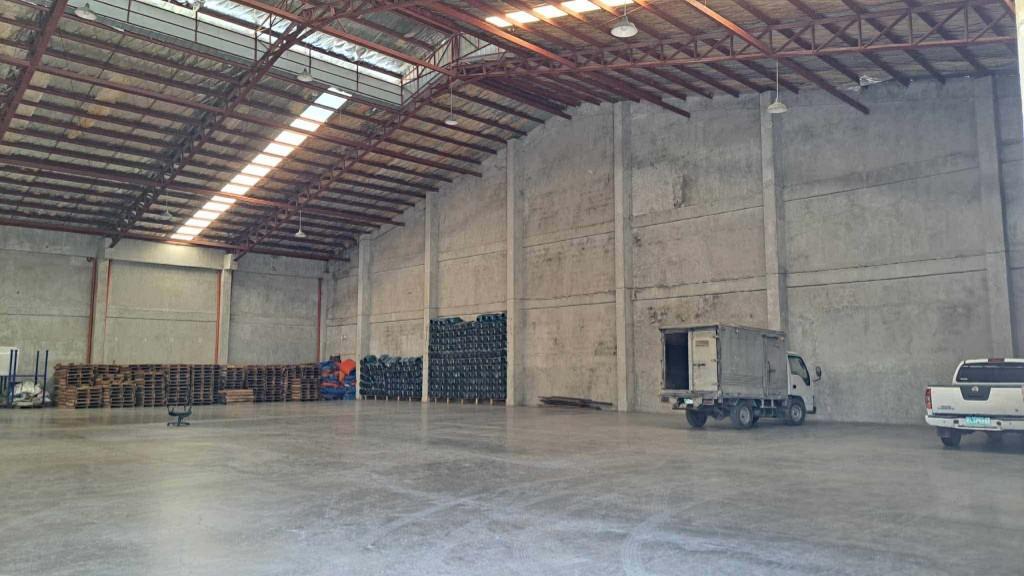 AFFORDABLE WAREHOUSE FOR RENT IN LILOAN,CEBU! in Liloan - Image 2