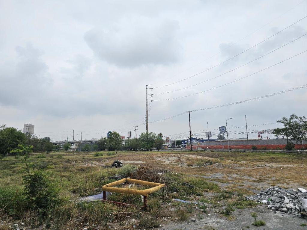 TERRENO POR RUIZ CORTINES Y ROMULO GARZA SAN NICOLAS RENTA en Monterrey (MTY) - Imagen 1