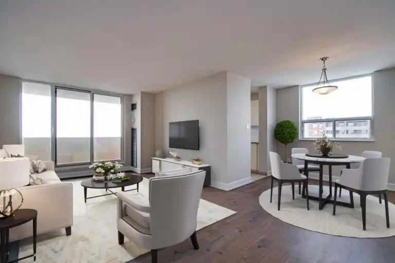 Windjammer Apartments I & II in Ajax - Image 1