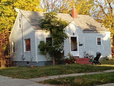 E Grand Riv Ave in Lansing - Image 1