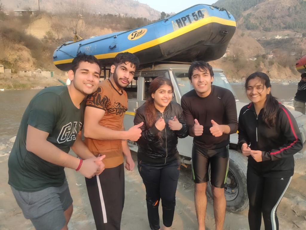 River Rafting in Kullu in Manāli - Image 1