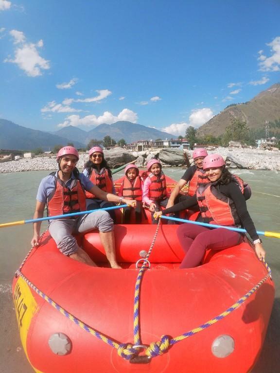 River Rafting in Kullu in Manāli - Image 4