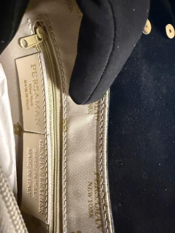Persaman New York Handbag in Canada - Image 3