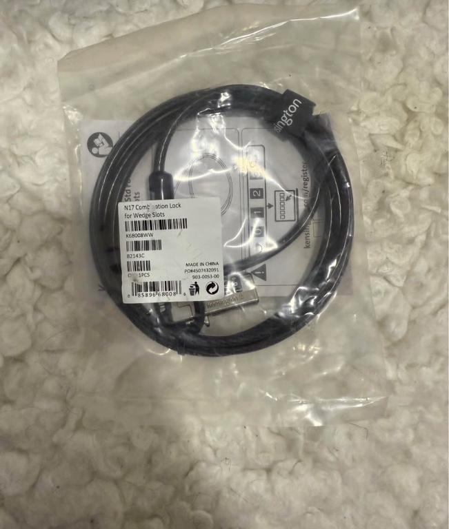 Kensington combination lock in Canada - Image 2
