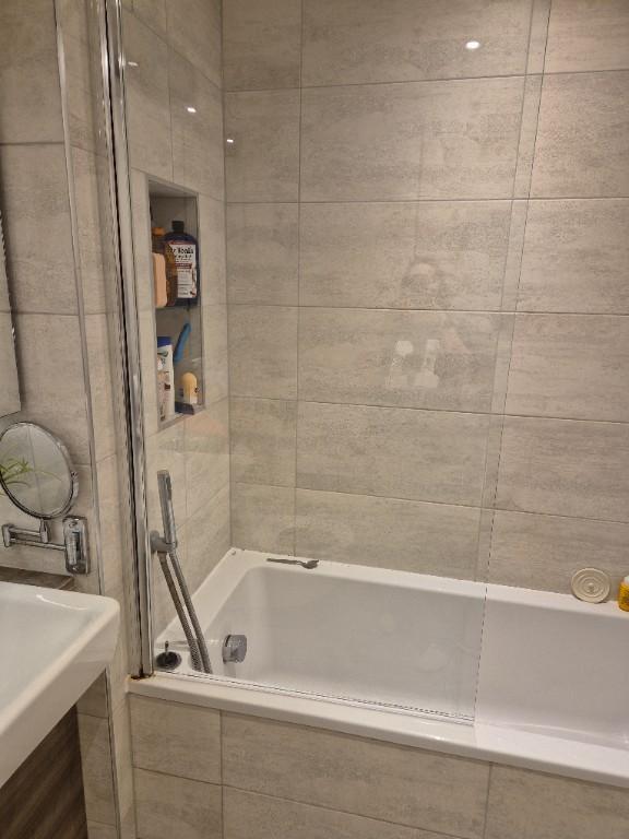 Cleaning services in Northolt - Image 2