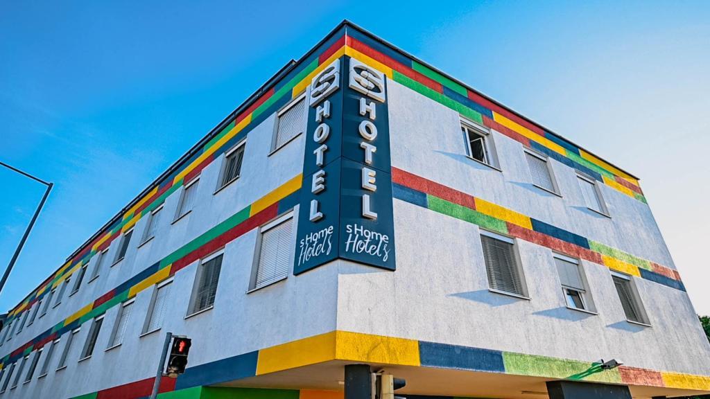 SHome Hotel Graz - Self Check-In in Österreich - Bild 1