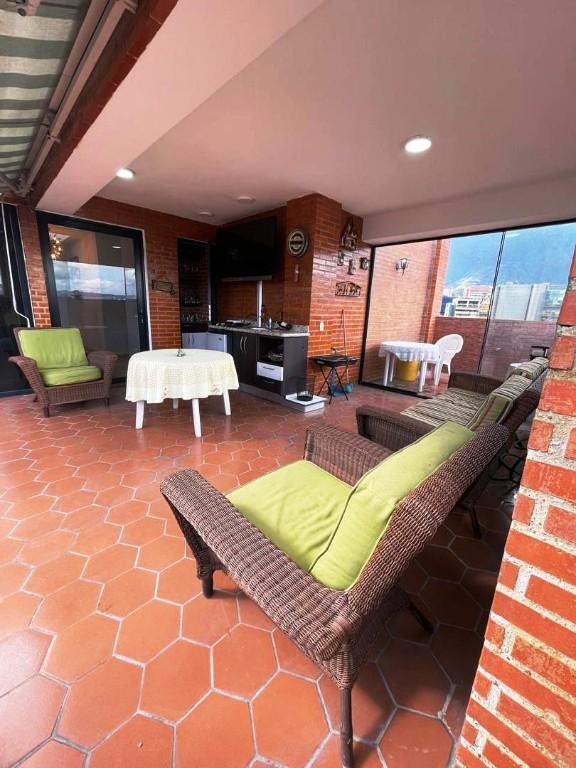 PENT-HOUSE - EL ROSAL - 251 Mts2 en Venezuela - Imagen 14