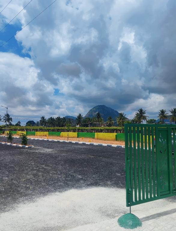 Assets Nandi View Enclave in India - Image 1