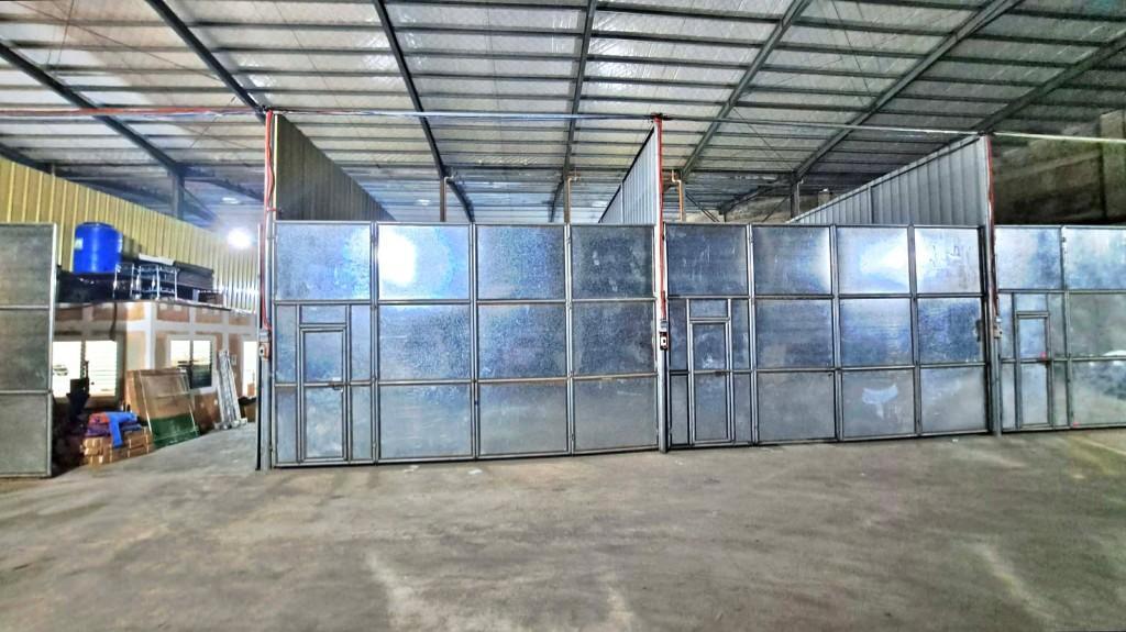 Small Warehouse for Rent in Mandaue City! in Liloan - Image 2