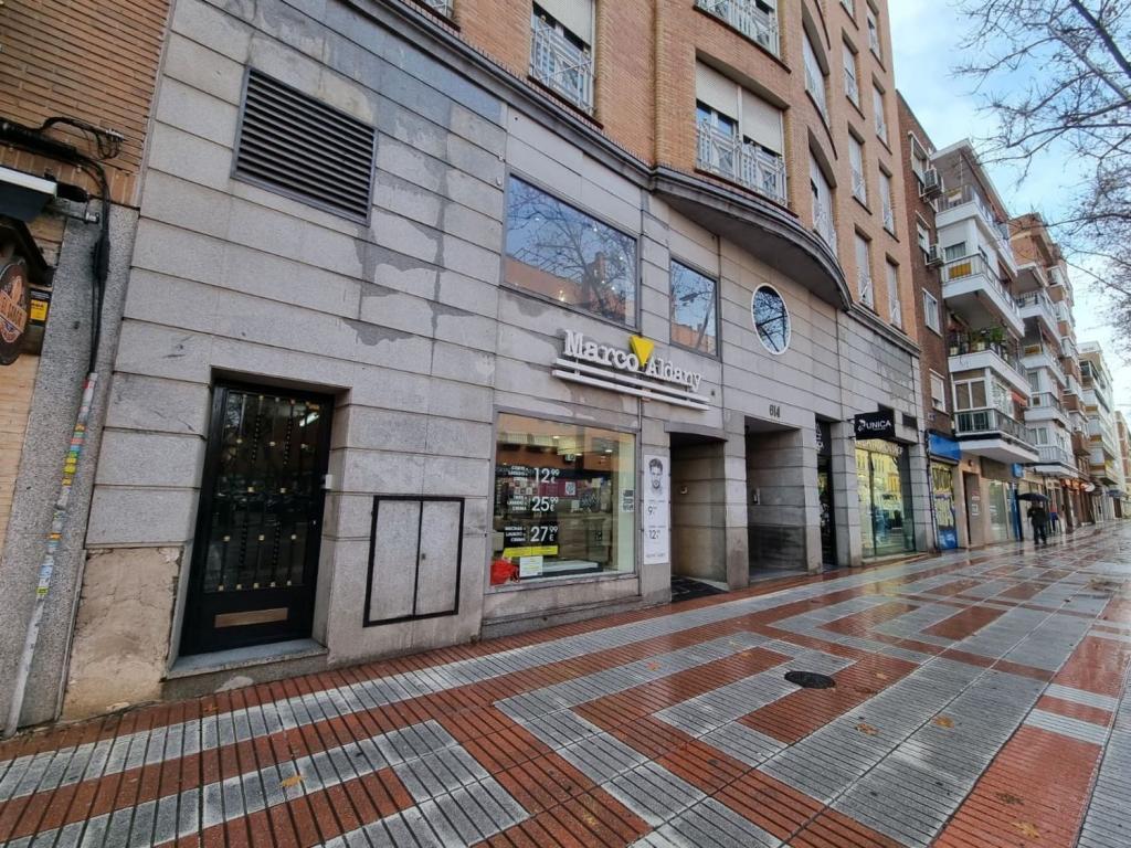 Garaje en Renta en Madrid en Madrid - Imagen 1