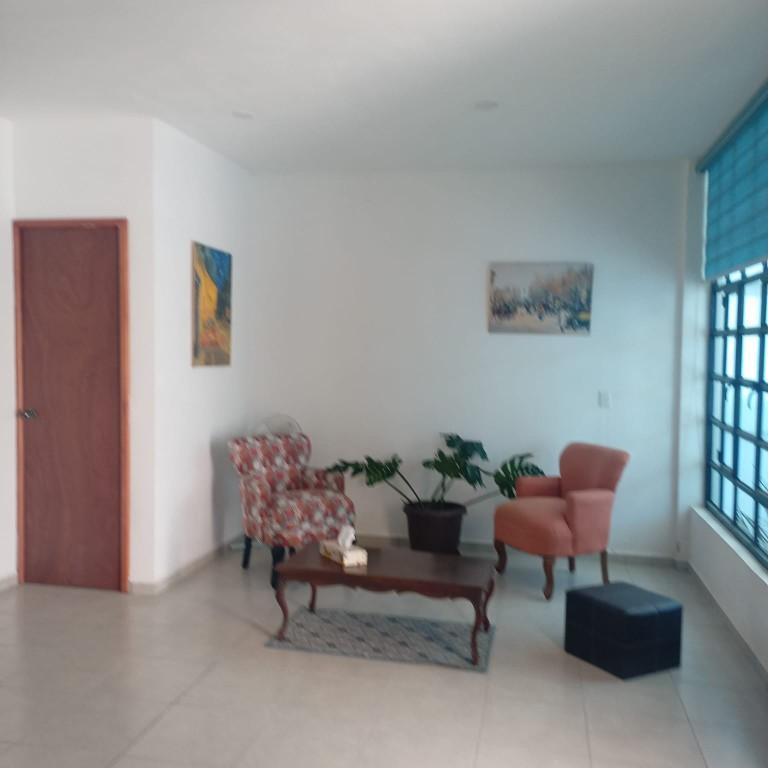 PEQUEÑA OFICINA EN RENTA 30 M2 en Querétaro (QRO) - Imagen 1
